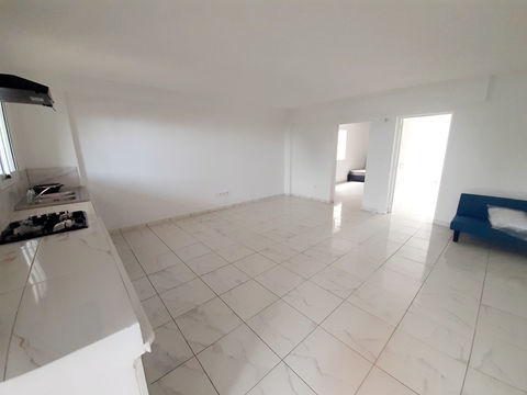   Appartement 4 pi�ces meubl� de 106 m2 de superficie hab en rez de jardin Appartement - 4 pi�ce(s) - 106 m�