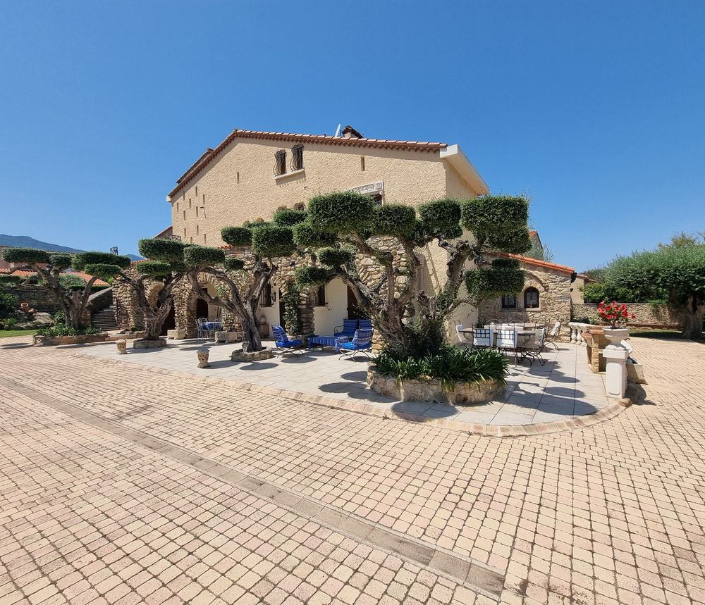 � vendre  Propri�t�/ch�teau Sor�de (66690)