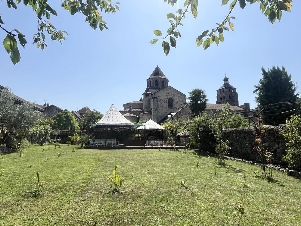 � vendre  Maison Beaulieu-sur-Dordogne (19120)