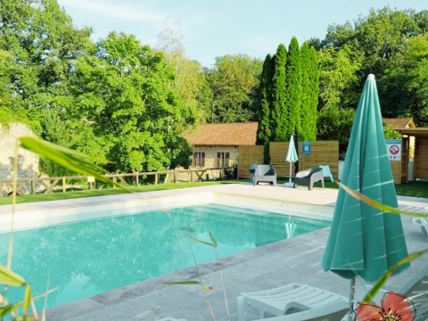 DOMAINE EVENEMENTIELS MARIAGES ANNIVERSAIRES COUSINADE 948000 24200 Sarlat la caneda