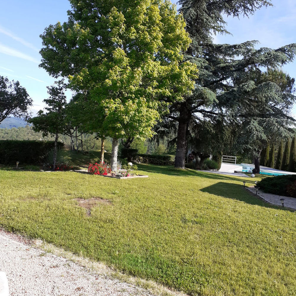 � vendre  Maison Cal�s (46350)