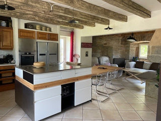  Propri�t�/ch�teau � vendre 12 pi�ces 314 m�