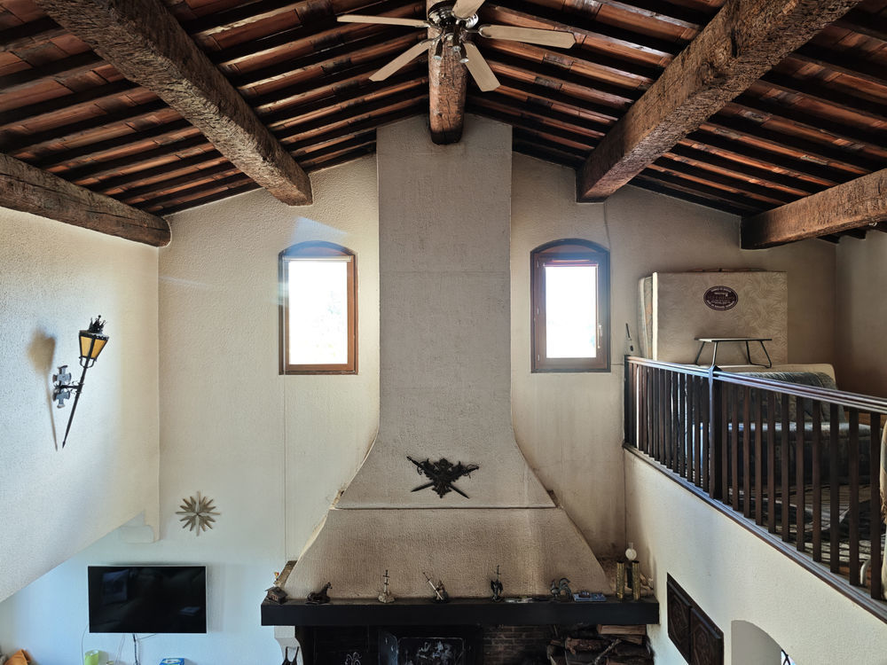 � vendre  Propri�t�/ch�teau Ortaffa (66560)