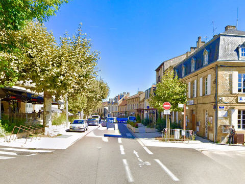   Immeuble de rapport mixte avec local commercial lou�   rentabilit� imm�diate Maison - 7 pi�ce(s) - 316 m�