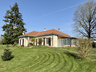  Maison � vendre 7 pi�ces 215 m�