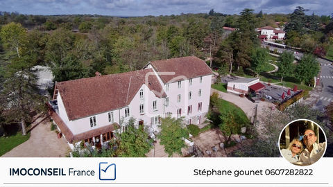   Aussi unique qu'exclusif, laissez vous charmer par ce projet multipotentiels Maison - 15 + pi�ce(s) - 579 m�