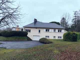  Maison � vendre 10 pi�ces 232 m�