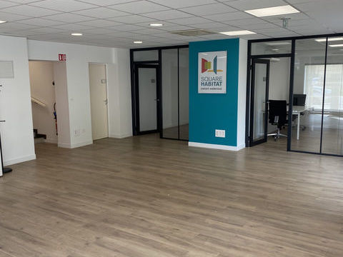 Local d'activit&eacute;   tous types d'activit&eacute;s possibles 3000 59140 Dunkerque