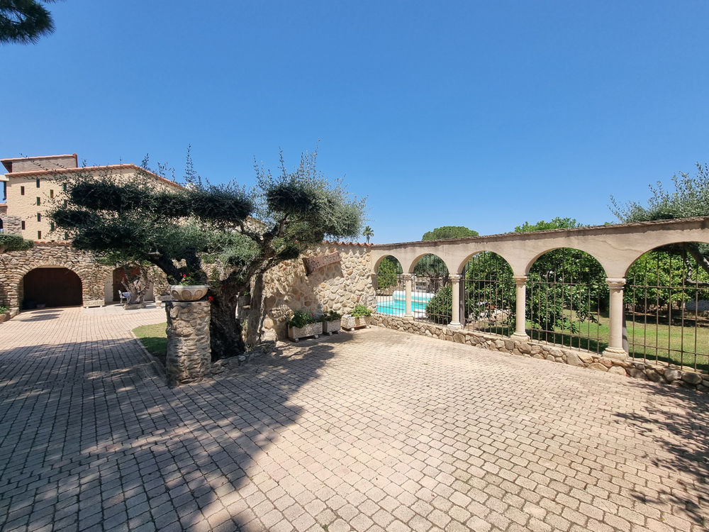 � vendre  Propri�t�/ch�teau Sor�de (66690)