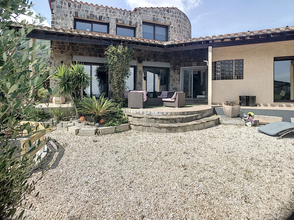 � vendre  Propri�t�/ch�teau Sor�de (66690)