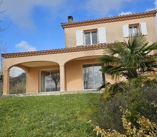  Maison � vendre 4 pi�ces 145 m�