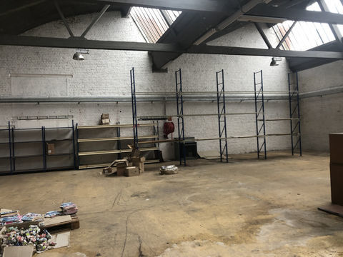 LOCAL PROFESSIONNEL 280500 59150 Wattrelos