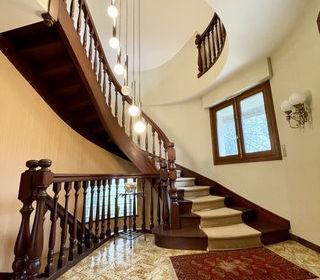  Maison � vendre 8 pi�ces 333 m�