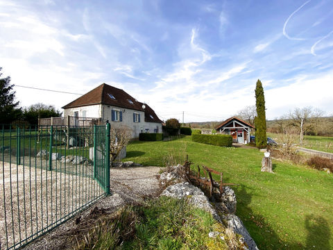   BELLE PROPRIETE VUE PANORAMIQUE Maison - 9 pi�ce(s) - 162 m�