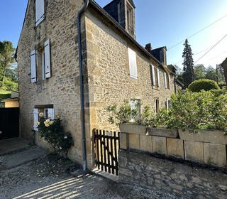  Maison � vendre 15 + pi�ces 520 m�