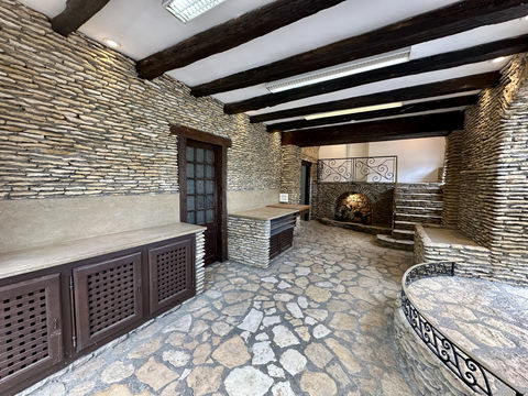 Local à louer de 45m2 700 24200 Sarlat la caneda