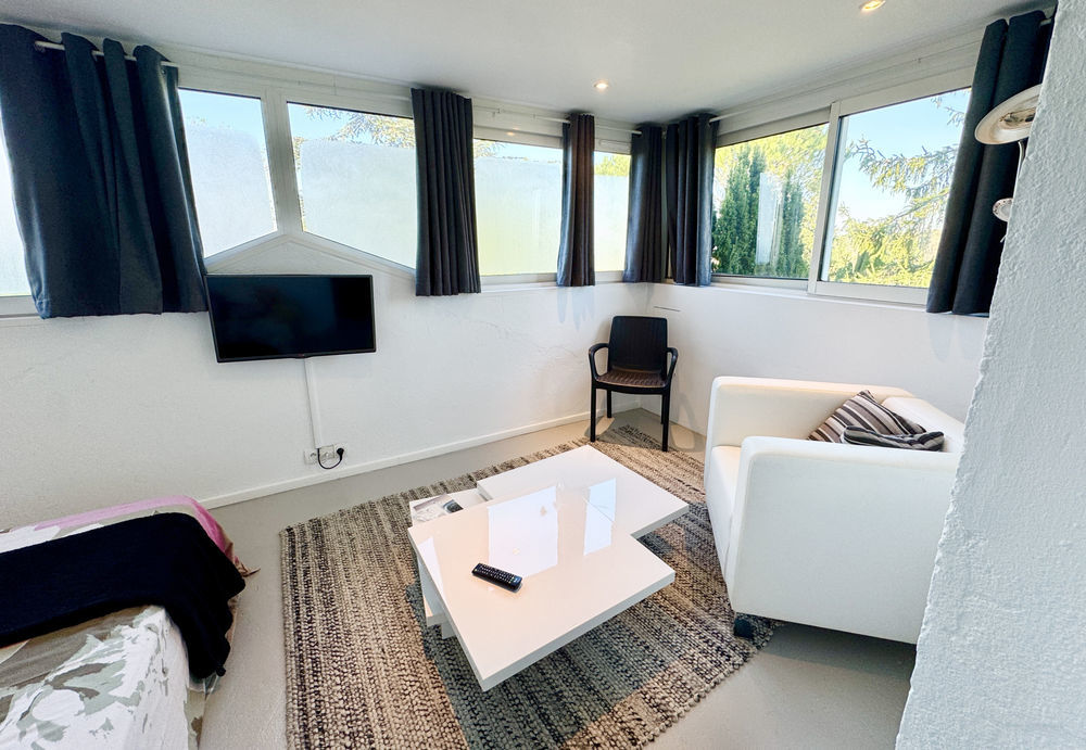 � vendre  Maison Cal�s (46350)