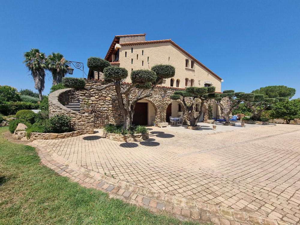 � vendre  Propri�t�/ch�teau Sor�de (66690)