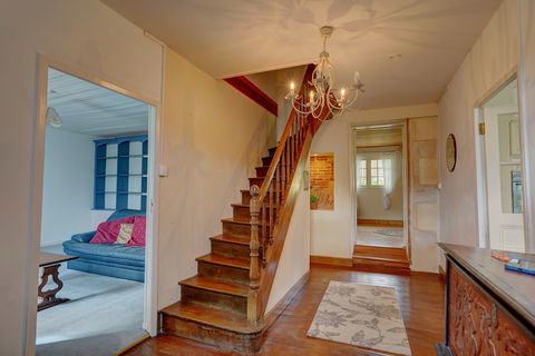   Maison de Bourg 4/5 Chambres Maison - 6 pi�ce(s) - 202 m�