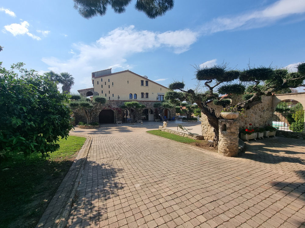 � vendre  Propri�t�/ch�teau Sor�de (66690)