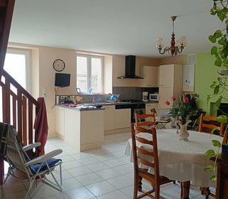  Propri�t�/ch�teau � vendre 8 pi�ces 185 m�