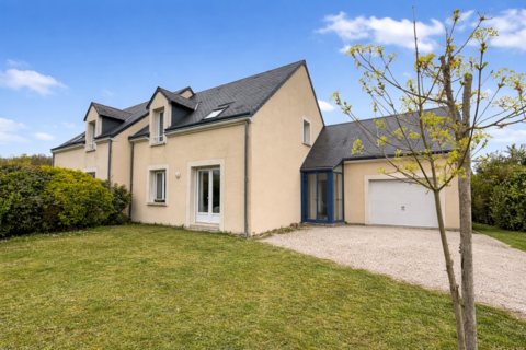   VENDOME - MAISON A LOUER Maison - 4 pi�ce(s) - 90 m�