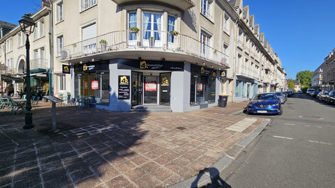 CENTRE VILLE 1590 41100 Vendome