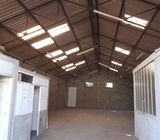  Parking / Garage � louer 258 m�