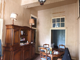  Immeuble � vendre 10 pi�ces 245 m�