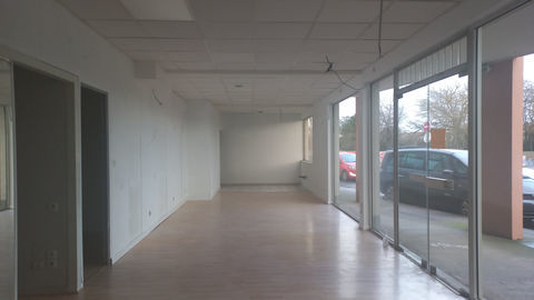 31270 CUGNAUX : Local commercial &agrave; louer 1544 31270 Cugnaux