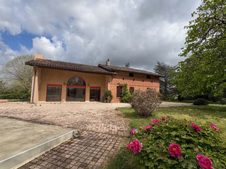  Maison � vendre 7 pi�ces 250 m�