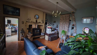  Propri�t�/ch�teau � vendre 8 pi�ces 305 m�