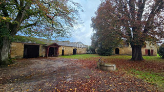  Propri�t�/ch�teau � vendre 8 pi�ces 305 m�