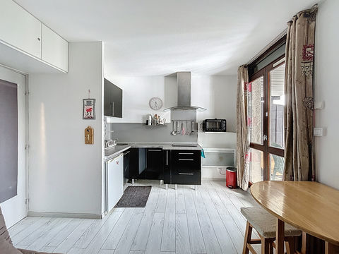   Studio r�nov� 21,34 m2 avec terrasse & vue montagne   Pra Loup 1600 Appartement - 1 pi�ce(s) - 21 m�