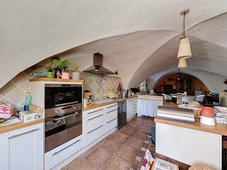  Maison � vendre 10 pi�ces 315 m�