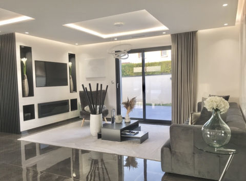   MAGNIFIQUE VILLA CONTEMPORAINE 160M2 Maison - 5 pi�ce(s) - 160 m�