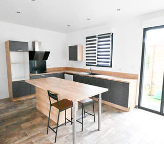  Maison � vendre 8 pi�ces 211 m�