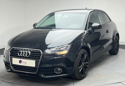 Audi A1 1.6 TDI 105 Ambition 2011 occasion F&eacute;rin 59169