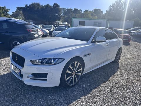 Jaguar XE 2.0 D - 180 ch BVA AWD R-Sport 2016 occasion Montpellier 34090