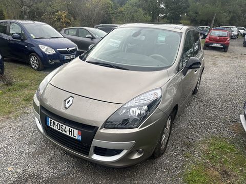 Renault Sc&eacute;nic III dCi 110 FAP eco2 Bose Euro 5 EDC 2011 occasion Montpellier 34090
