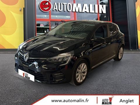 Renault Clio V E-Tech full hybrid 145 Evolution 2023 occasion Anglet 64600