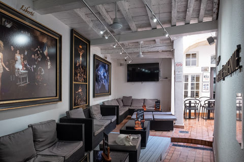 Arles   Hyper-centre 580000 13200 Arles