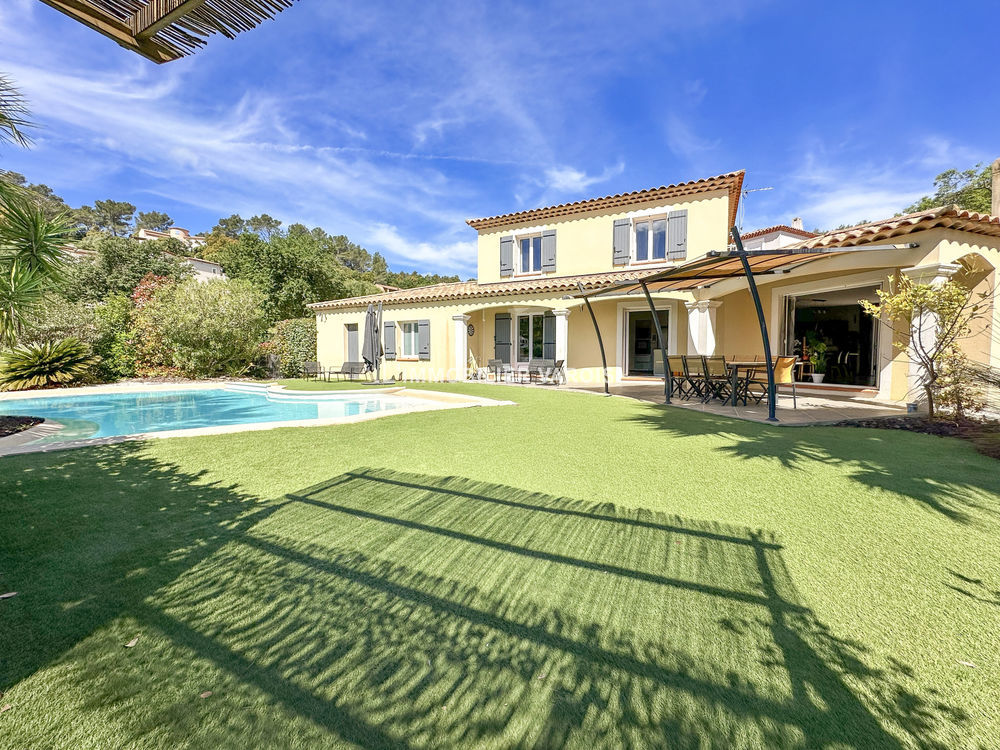 � vendre  Maison Pierrefeu-du-Var (83390)