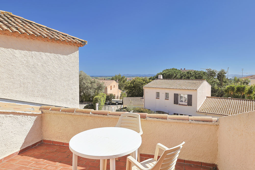 � vendre  Maison Hy�res (83400)