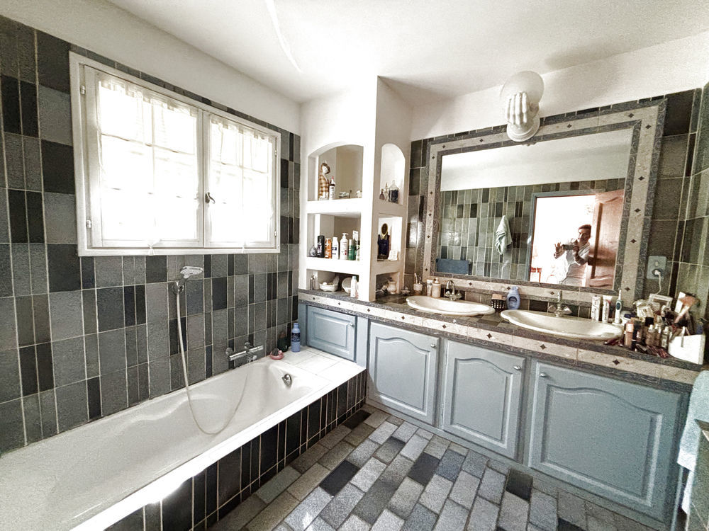 � vendre  Maison Hy�res (83400)