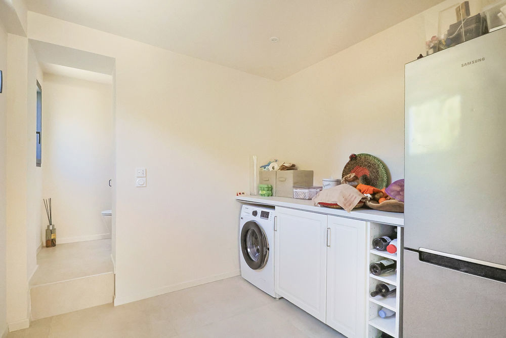 � vendre  Maison Hy�res (83400)