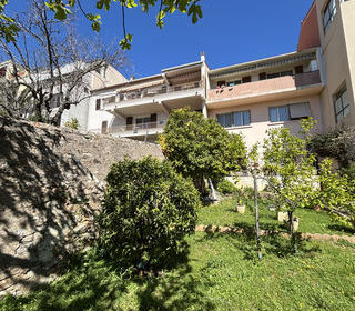  Maison � vendre 6 pi�ces 255 m�