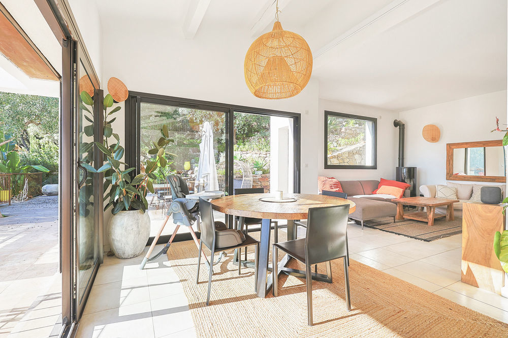 � vendre  Maison Hy�res (83400)