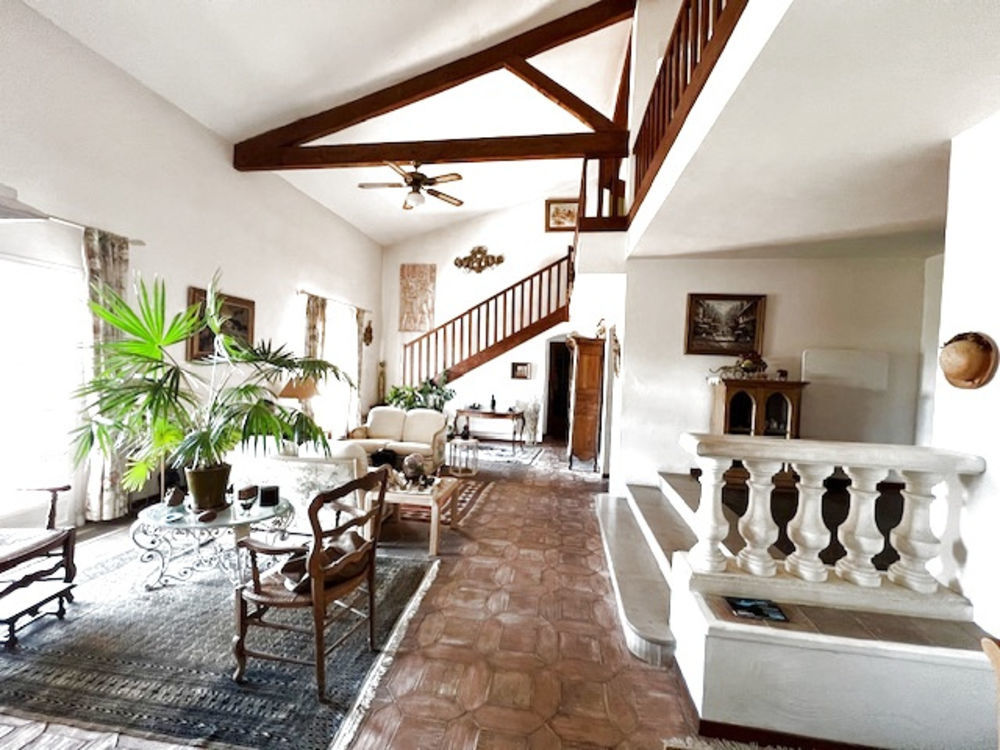 � vendre  Maison Hy�res (83400)