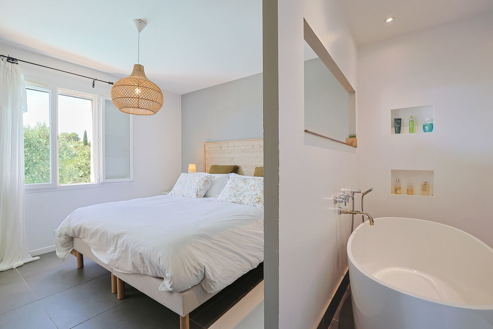 � vendre  Maison Hy�res (83400)